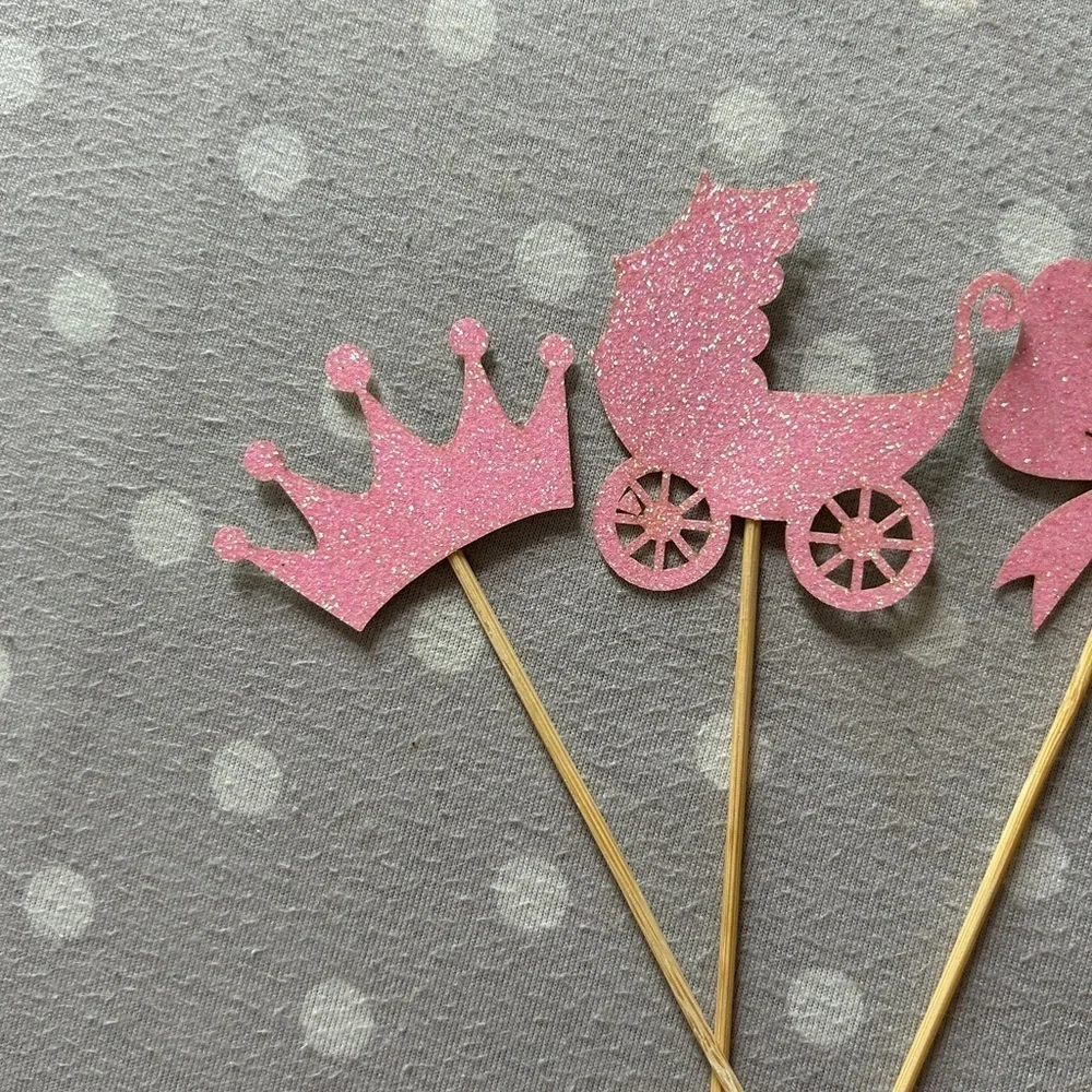 It’s a Girl cupcake toppers NEW